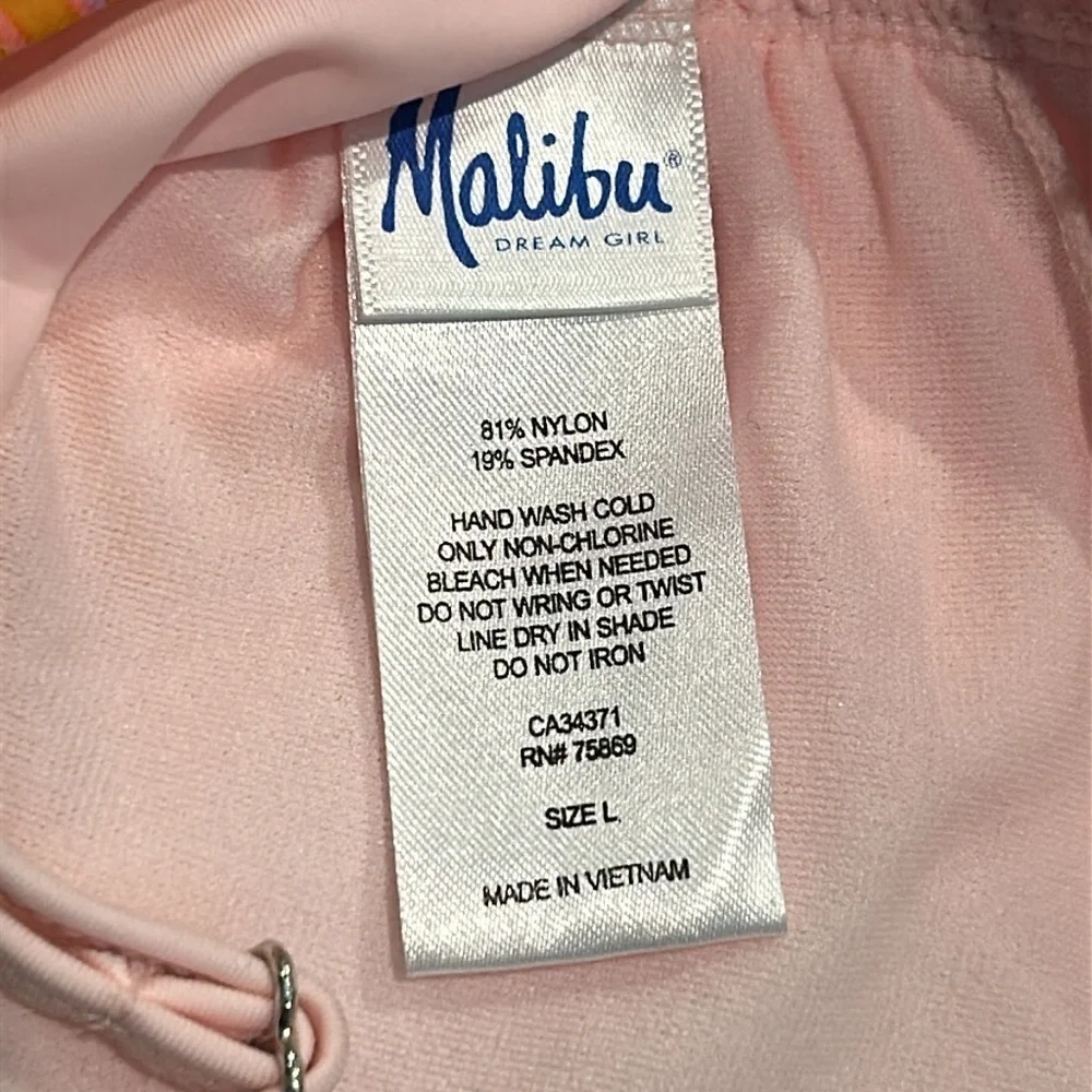 Malibu Dream Girl pink ruffle bikini swim top size large new